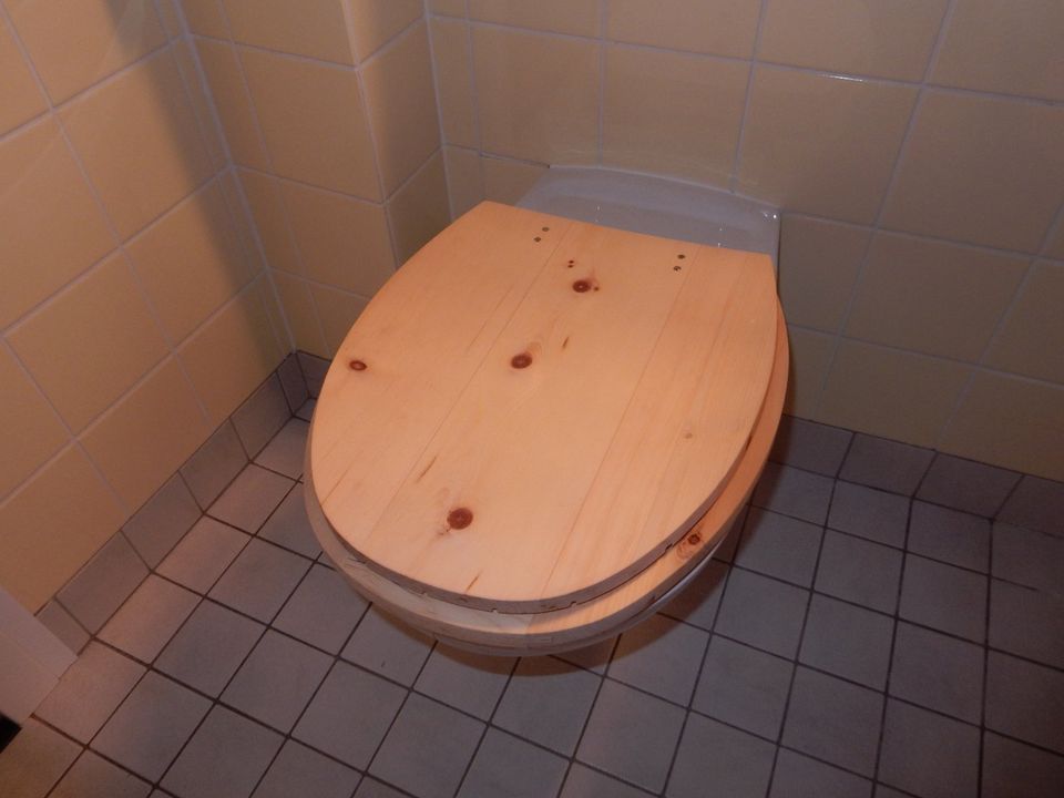 WC-Sitz NEU aus Zirbenholz ÖKOSENSATION Anti-Bakterielle Wirkung in Bielefeld