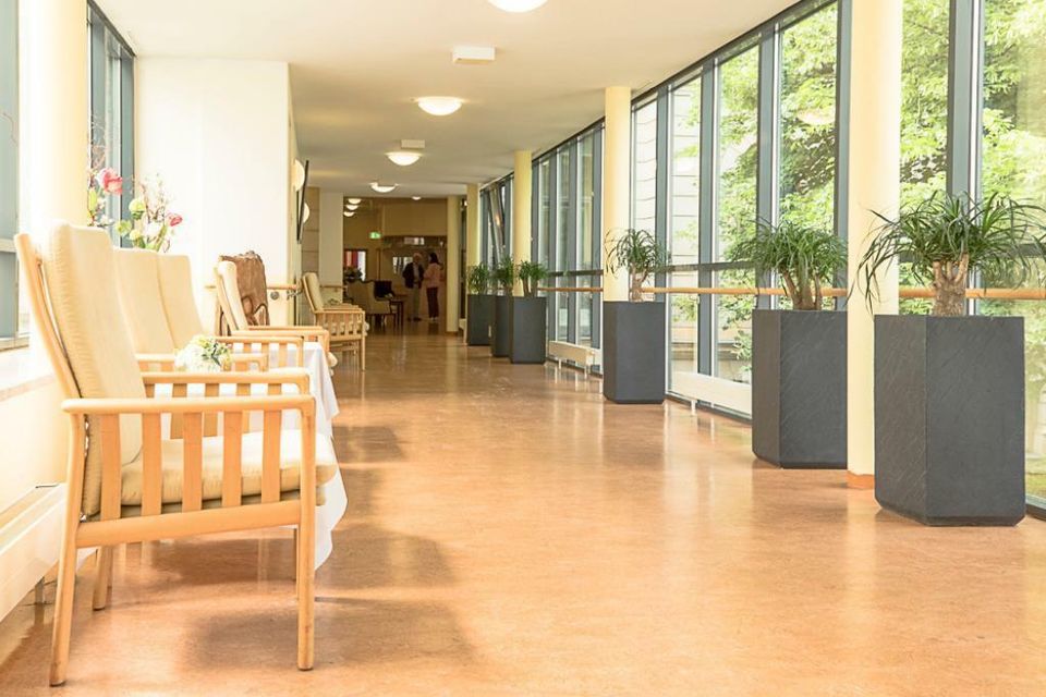 Pflegehilfskraft (m/w/d) im Senioren-Wohnpark "Stadtpalais" in Leipzig