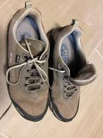 Meindl Damen Wanderschuhe Größe 38,5 Hessen - Friedberg (Hessen) Vorschau