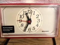 Staiger Electric Quartz Wecker | Vintage | DDR -80er Jahre in Rot Leipzig - Dölitz-Dösen Vorschau