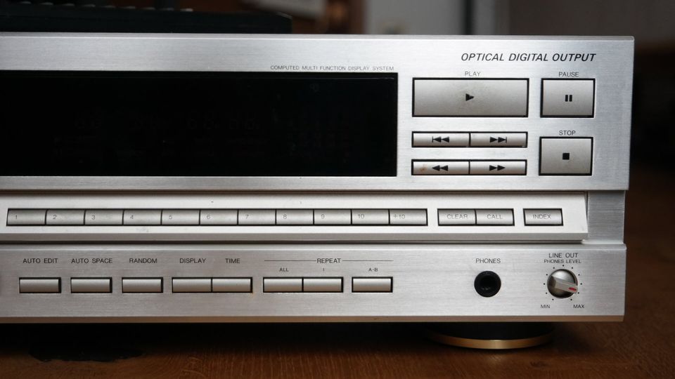 Denon DCD - 1420 CD Player in Horneburg