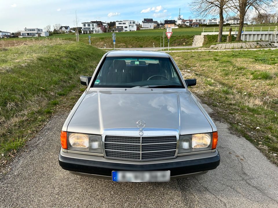 Mercedes-Benz 190 * 2.3 * H * Klima * Garage * TOP in München