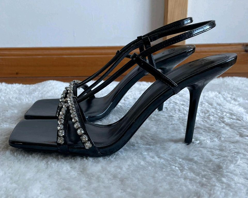 High heels Schuhe Pumps Sandalette Absatz 8 cm Gr 41 in Rastede