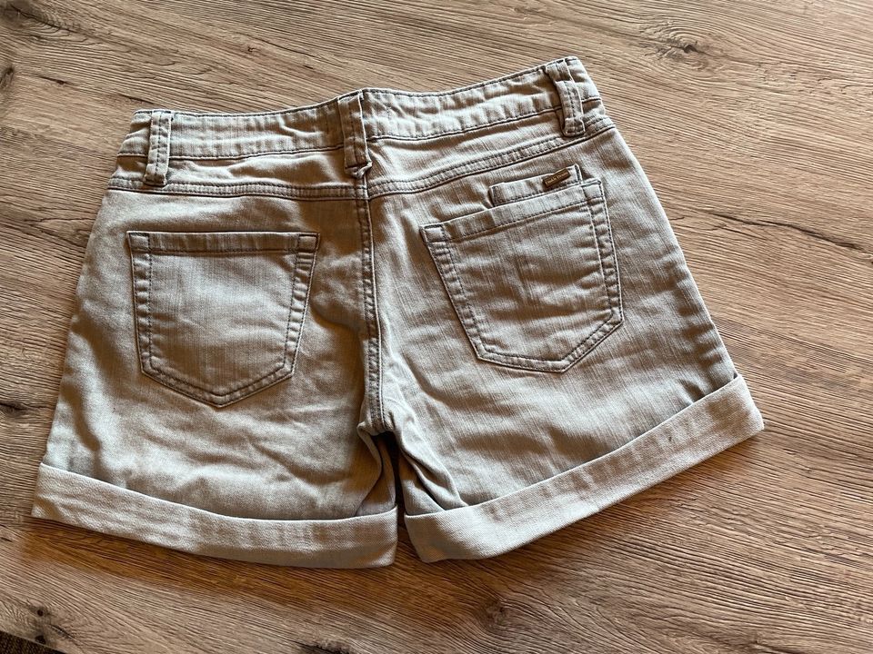 Pimkie Denim life gr 34 Hose kurz grau Jeanshose in Weitramsdorf