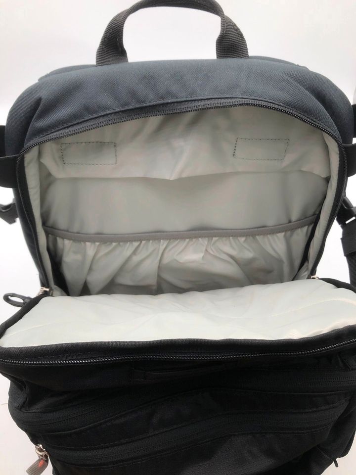 UVEX Multifunctional Backpack Rucksack Reitrucksack Reithelm 28L in Köln