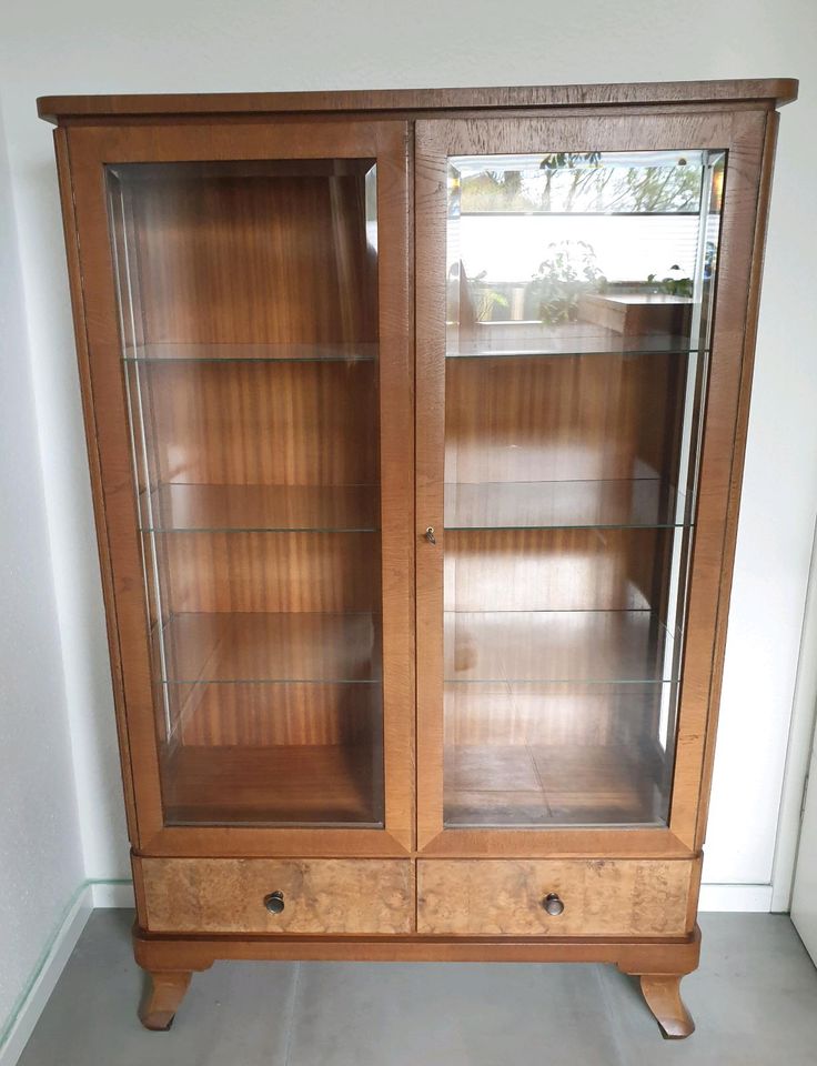 Vitrine / Vitrinenschrank, 50er / 60er / Mid Century in Helmstedt