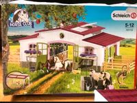 Schleich 72110 Pferdehof mit Waschplatz 40186  viel Zubehör Düsseldorf - Friedrichstadt Vorschau