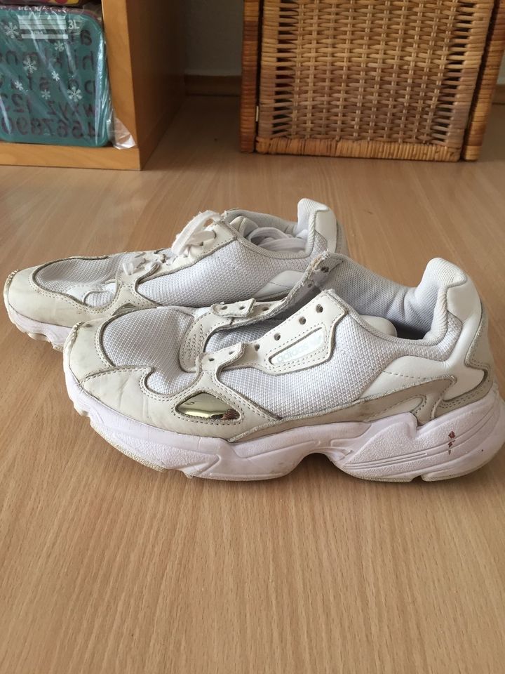 Adidas falcon cheap berlin