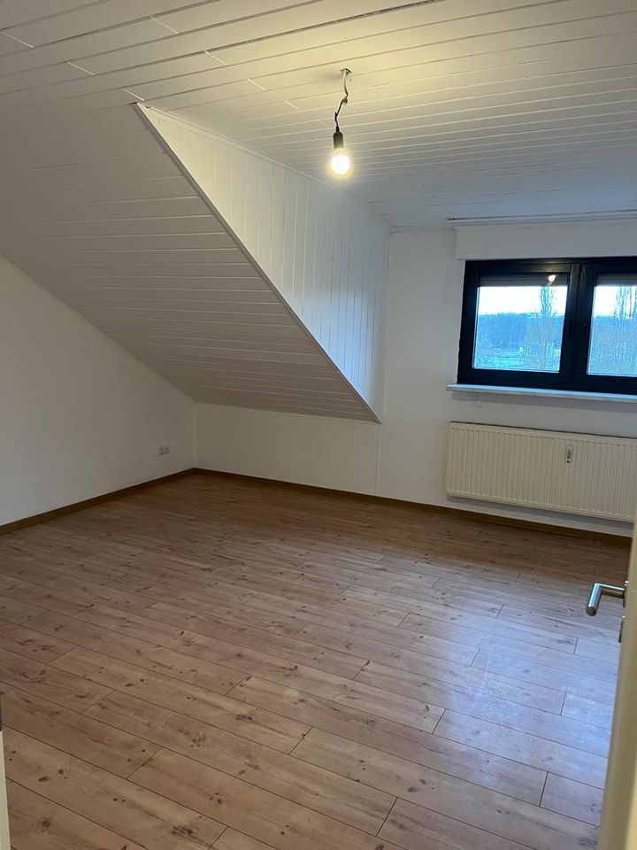 2-Zimmer Dachgeschosswohnung in Neuwied-Irlich in Neuwied