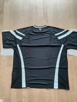Erima T-Shirt schwarz Gr. 11 / XXL NEU Bayern - Bodenkirchen Vorschau