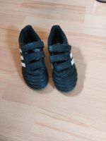 Adidas Kinder Turnschuhe Sneakers Größe 33 Brandenburg - Hennigsdorf Vorschau