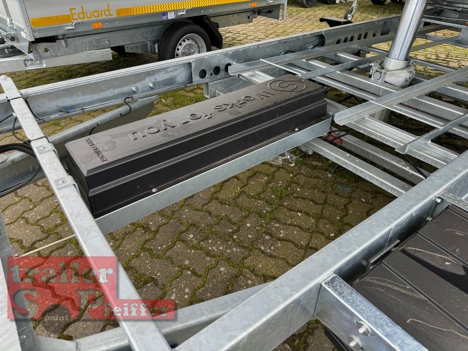 Tageszulassung Saris K3 406 204 3500 2 B E - 3500 kg Blattferdern - 3 Seitenkipper - mit Elektropumpe + Not + Staukiste + Stützen in Achim