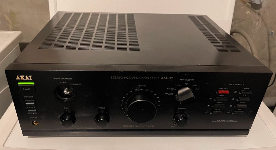 Akai AM-37 STEREO INTEGRATED AMPLIFIER Verstärker in Essen