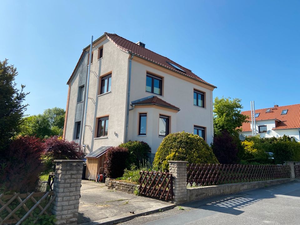 Großes Einfamilienhaus zu vermieten in Arnsdorf