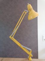 Schwedische Tischlampe Designlampe von  Luxo 1970er Gelb Nordrhein-Westfalen - Lage Vorschau