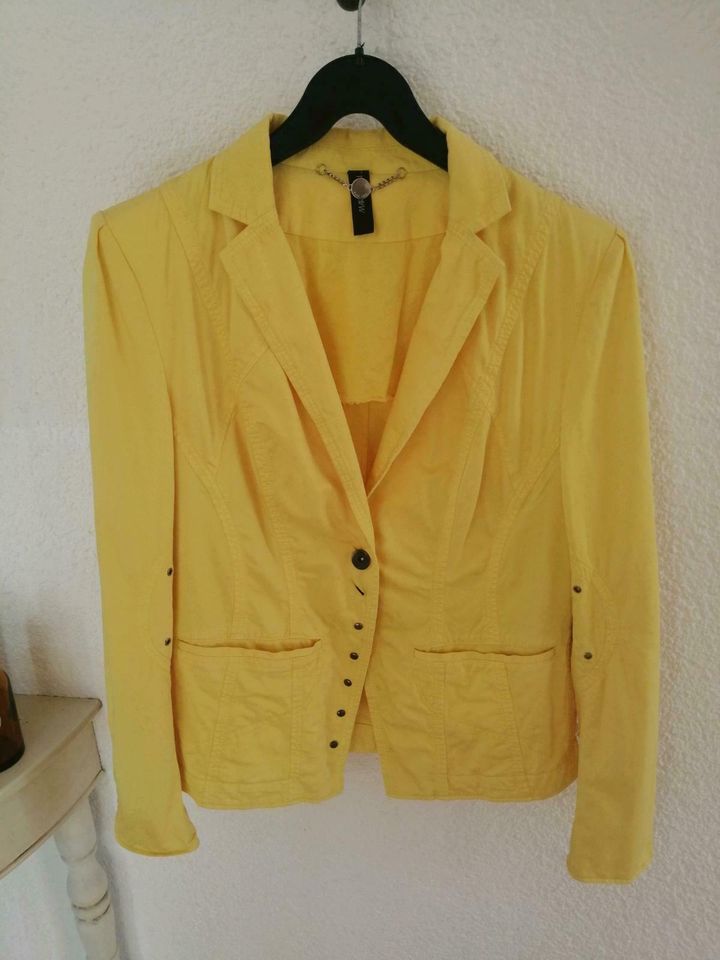 Marc Cain Blazer Damen Größe 5 gelb in Lebach