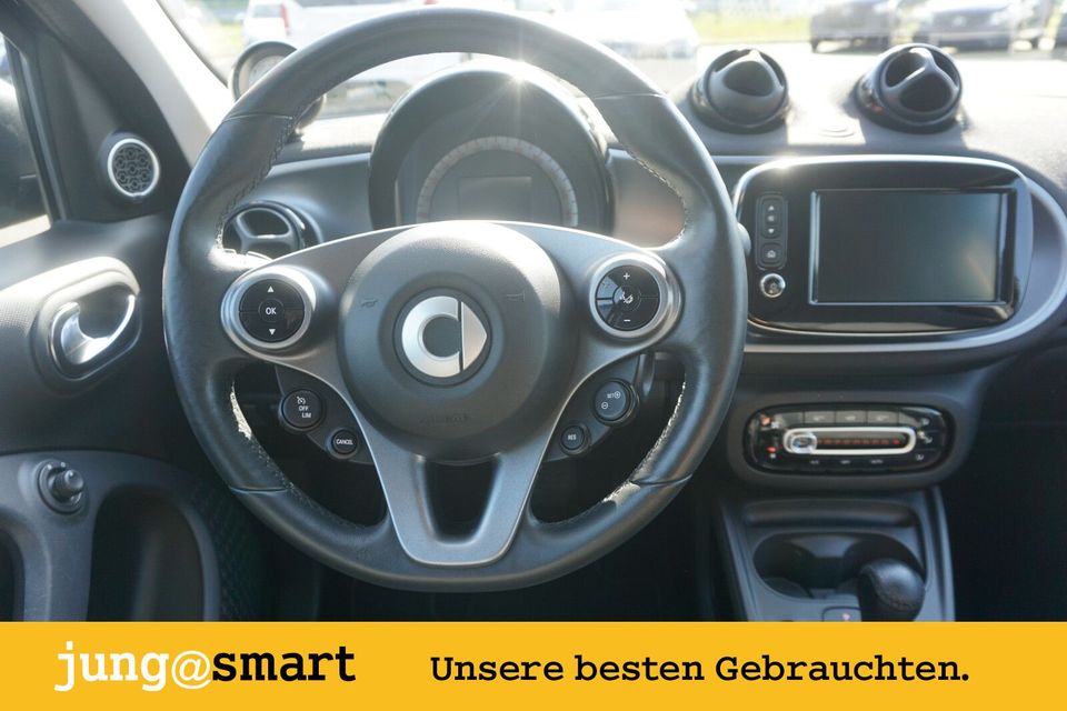 Smart forfour EQ Rückfahrkamera JBL Sitzheizung hinten in Schloß Holte-Stukenbrock