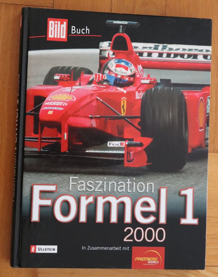 Formel 1 Jahrbücher von 2000 - 2004 in Mülheim (Ruhr)