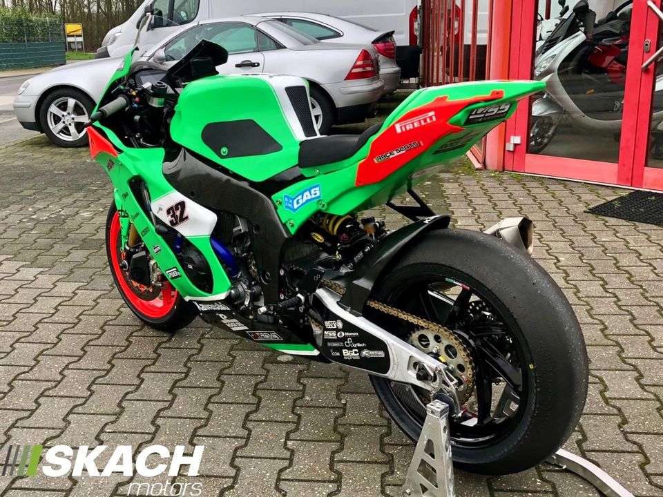 Kawasaki ZX-10R - Ex-BSB-Werksmotorrad - Racebike - in Dormagen