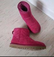 UGG Boots mini Winterboots pink 39 top Zustand Hessen - Alsfeld Vorschau