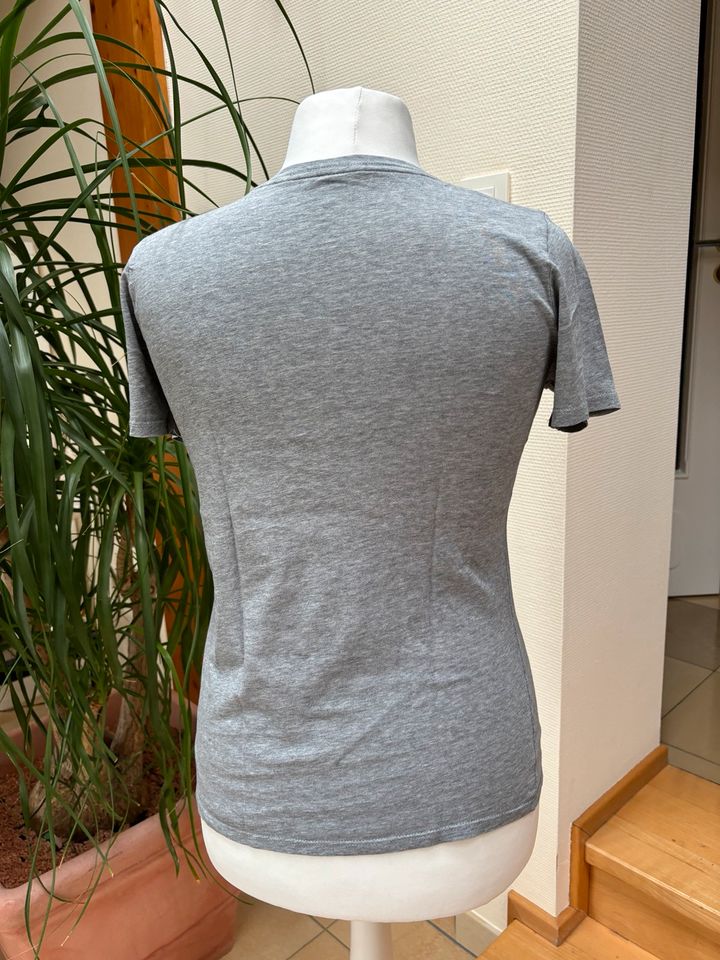 Nike T-shirt Damen grau M in Perl