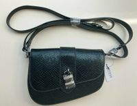 Guess Schultertasche Tasche Schulterbag schwarz NEU Nordrhein-Westfalen - Dormagen Vorschau