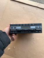 Mercedes W201 W124 Autoradio Becker Europa 2000 BE1100 0028207886 Nordrhein-Westfalen - Vettweiß Vorschau