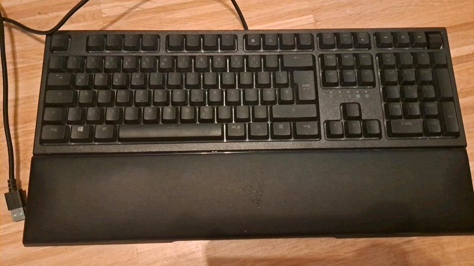 Razer Ornata V2, Gaming Tastatur in Freiburg im Breisgau