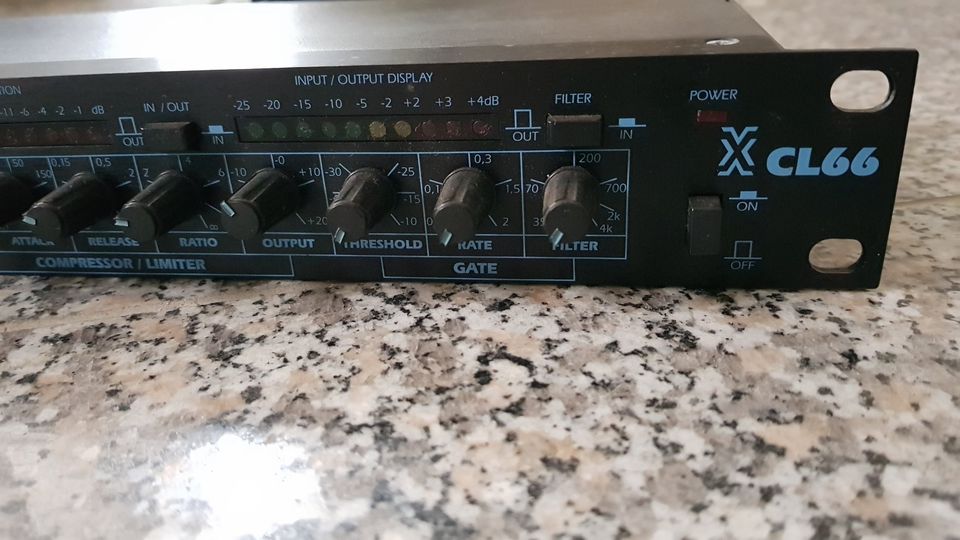 Xtension CL-66 RMS/Peak Dual Channel Compressor Limiter Gate in Netzschkau