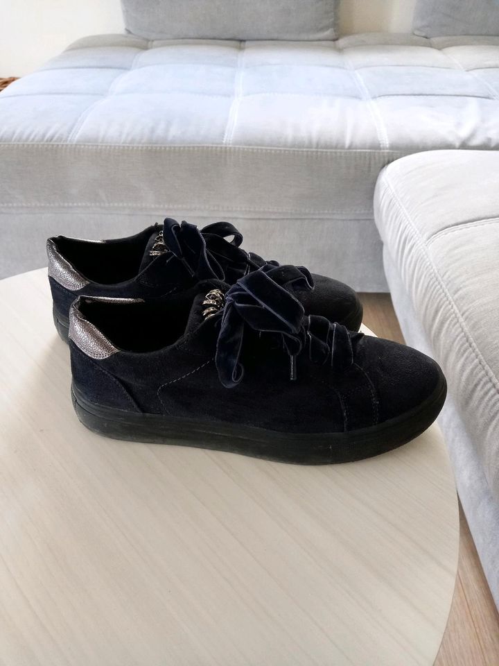 Damen Schuhe Halbschuhe Street shoes Gr. 39 Art Velour Steinchen in Hessen  - Schauenburg | eBay Kleinanzeigen ist jetzt Kleinanzeigen