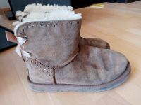 Original UGG Boots Flora Dixie Perf beige Gr.40 Baden-Württemberg - Mannheim Vorschau