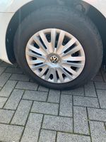 Winterreifen auf Felgen Bridgestone 195-65-15 Nordrhein-Westfalen - Niederkassel Vorschau