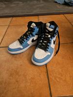 Schuhe im Stil nike jordens University blue 40 Hessen - Altenstadt Vorschau