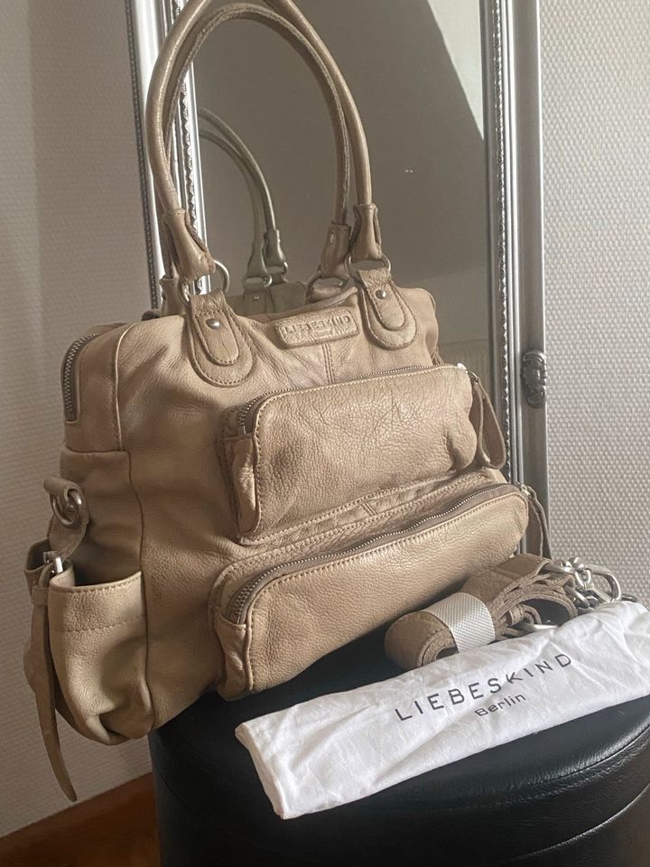 LIEBESKIND Berlin Ledertasche, NEU in cremebeige in Wulfsen