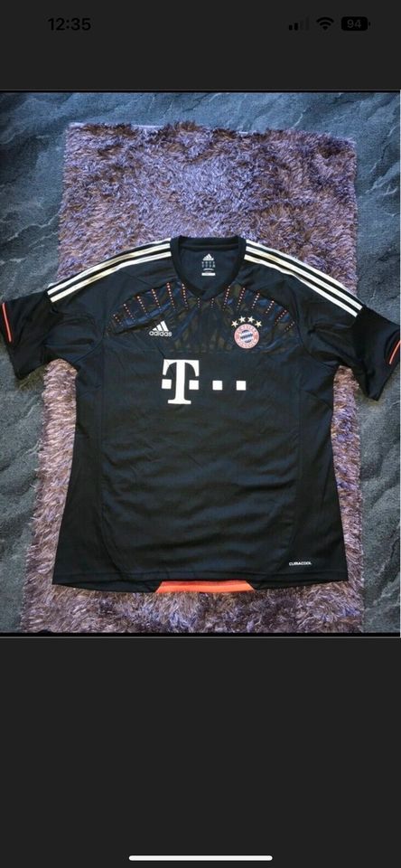 FC Bayern München Trikot CL Adidas gr.XL in Meinersen