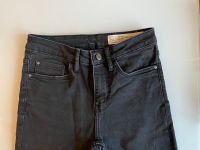 Schwarze Jeans, Skinny, Gr. 34 Neuhausen-Nymphenburg - Neuhausen Vorschau