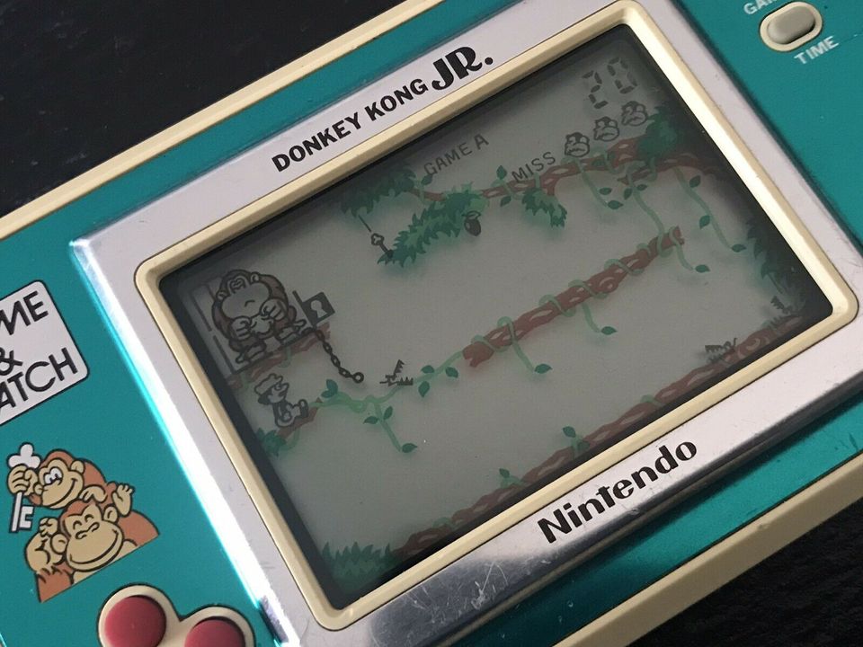 Nintendo Donkey Kong jr. 1982 DJ-101 Game&Watch in Maxdorf