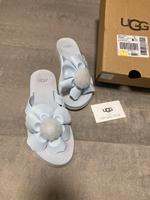 UGG  Zehentrenner 9 Flip flops 40 Top hellblau München - Bogenhausen Vorschau