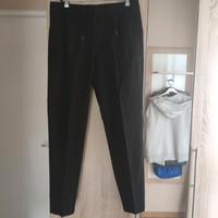 Theory Luxus Damen Herren leichte Hose Dehnbund schwarz 40 neu Saarbrücken-Mitte - Eschberg Vorschau