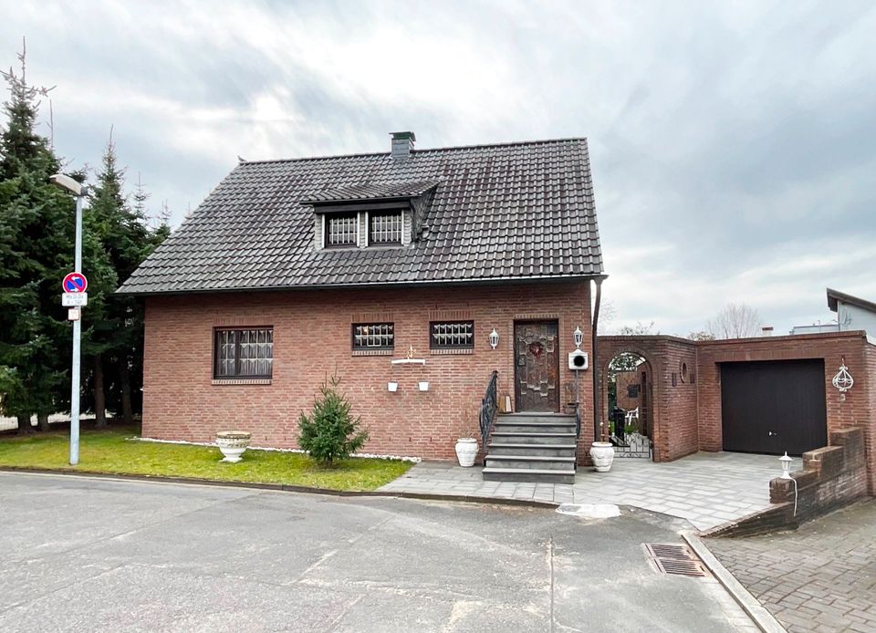 *** TOLLE LAGE! EINFAMILIENHAUS MIT CHARME UND CHARAKTER SUCHT NEUE EIGENTÜMER! *** in Witten