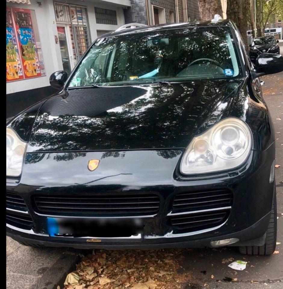 Porsche Cayenne 3.2 LPG in Duisburg