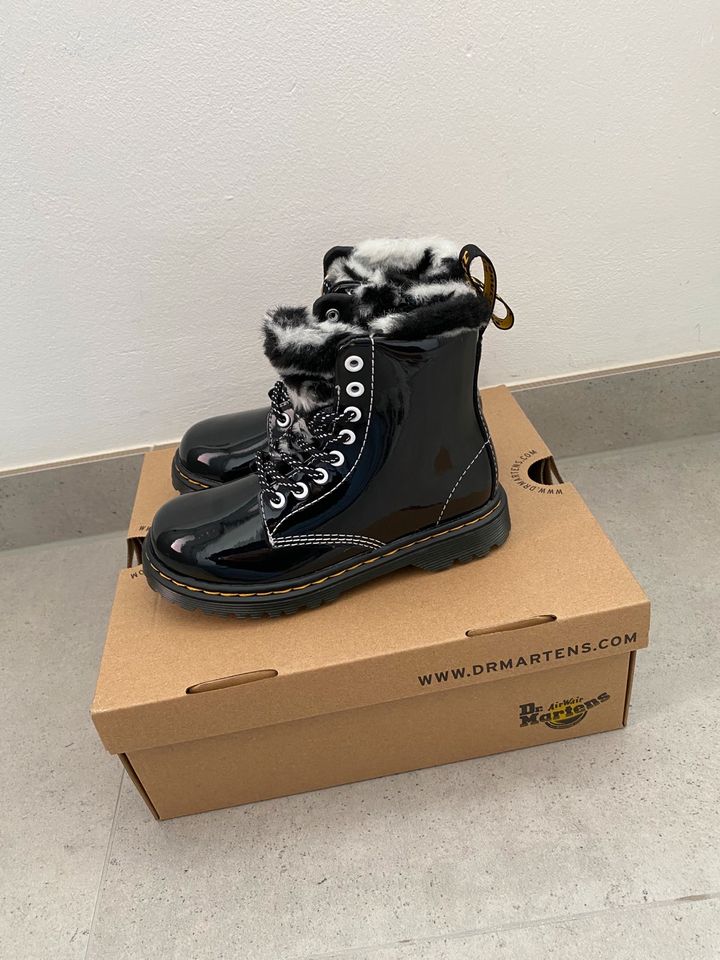 Dr. Martens Kinder Boots NEU! in Bayern - Allersberg | Gebrauchte  Kinderschuhe Größe 28 kaufen | eBay Kleinanzeigen ist jetzt Kleinanzeigen