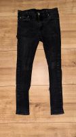 Asos Herrenjeans Schwarz W29/L30 Nordrhein-Westfalen - Gelsenkirchen Vorschau