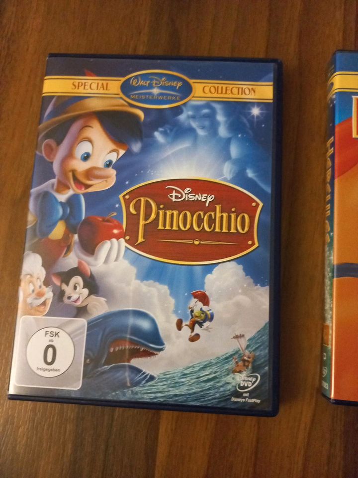 Disney Filme Pinocchio - Hercules - Cap und Capper - Susi u. etc. in Neuhaus am Inn