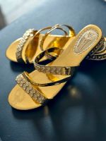 Sandalen, Schuhe, Gold, Steine Nordrhein-Westfalen - Schwalmtal Vorschau
