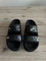 Crocs Schuhe schwarz in Größe 42 mit Steckern Wandsbek - Hamburg Rahlstedt Vorschau