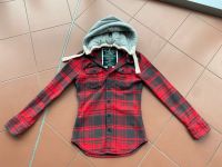 Superdry Jacke Rot kariert Flanel mit Kaputze S Frankfurt am Main - Sachsenhausen Vorschau