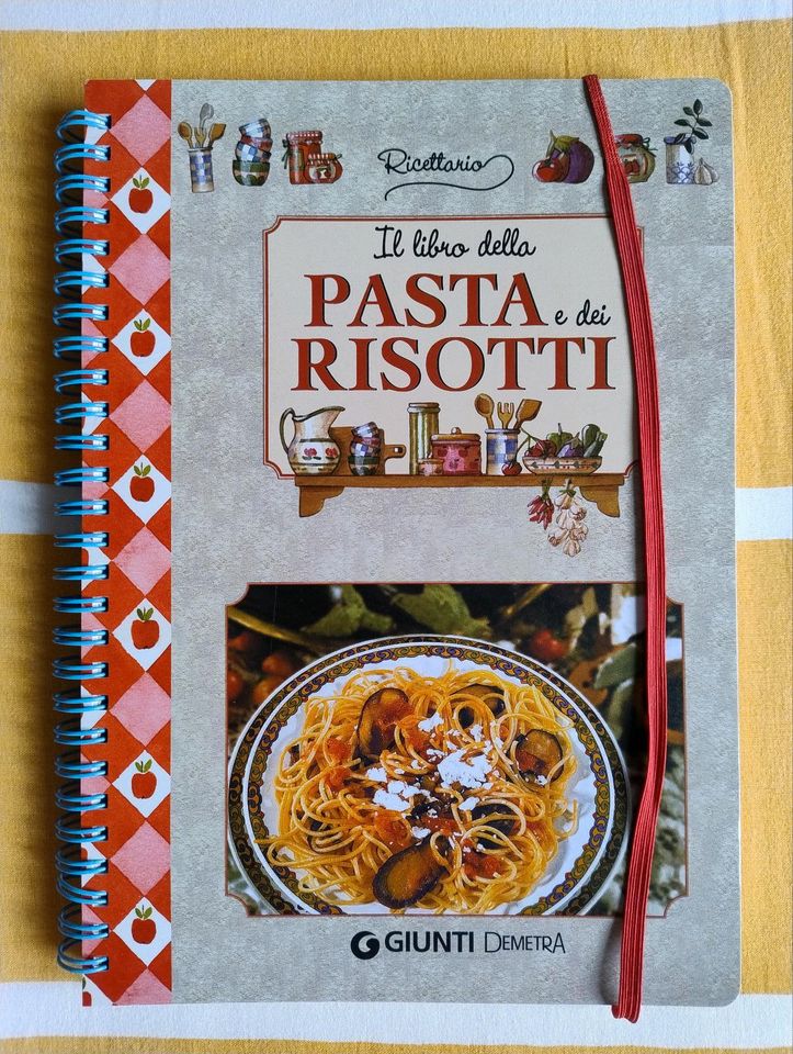Il libro della pasta e dei risotti (Kochbuch aus Italien) in Fürth