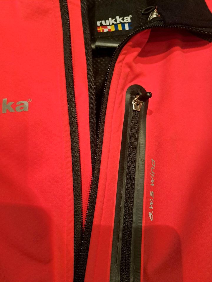 Rukka Jacke  Funktionsjacke Gr 176 rot in Wesel