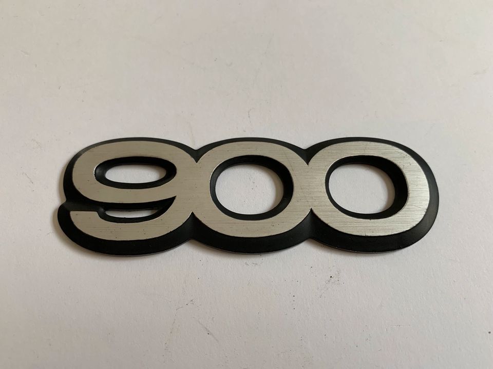 Saab 900 Emblem in Lemgo